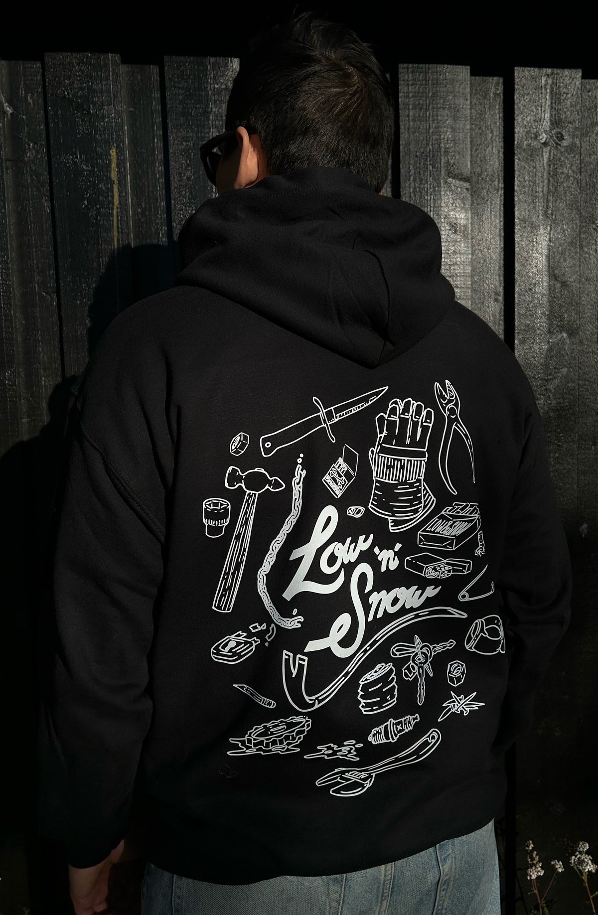 "MESSY WORKBENCH" HOODIE BLK